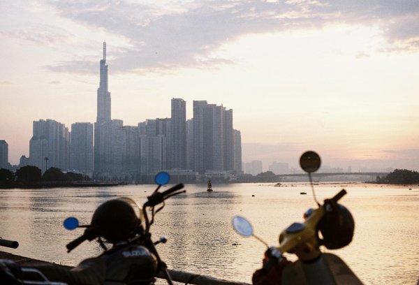 Discover the Best UK Campsites for Immersive Local Festivals: The Ultimate Guide to Memorable Adventures